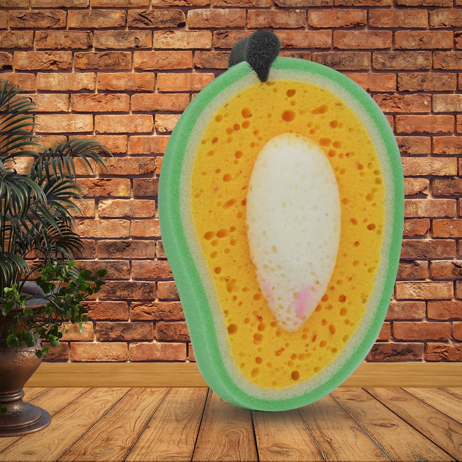 Mango-shaped cleaning sponge ideal for kitchen and bath Mango-shaped cleaning sponge ideal for kitchen and bath
